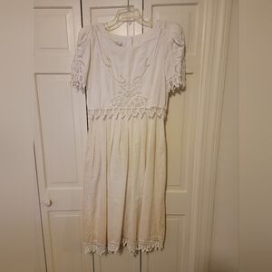 Kathis Lee For Plaza South Elegant White Lace Dress Size 12